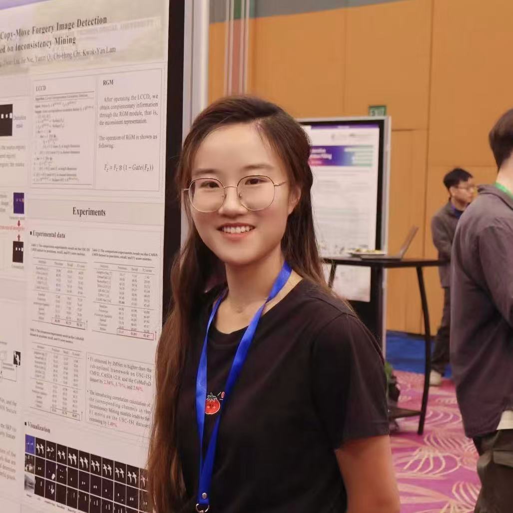 Yuxin Qi (齐雨欣)